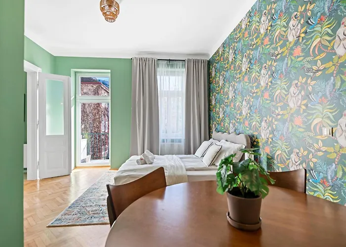Appartamento & Modern With Balcony